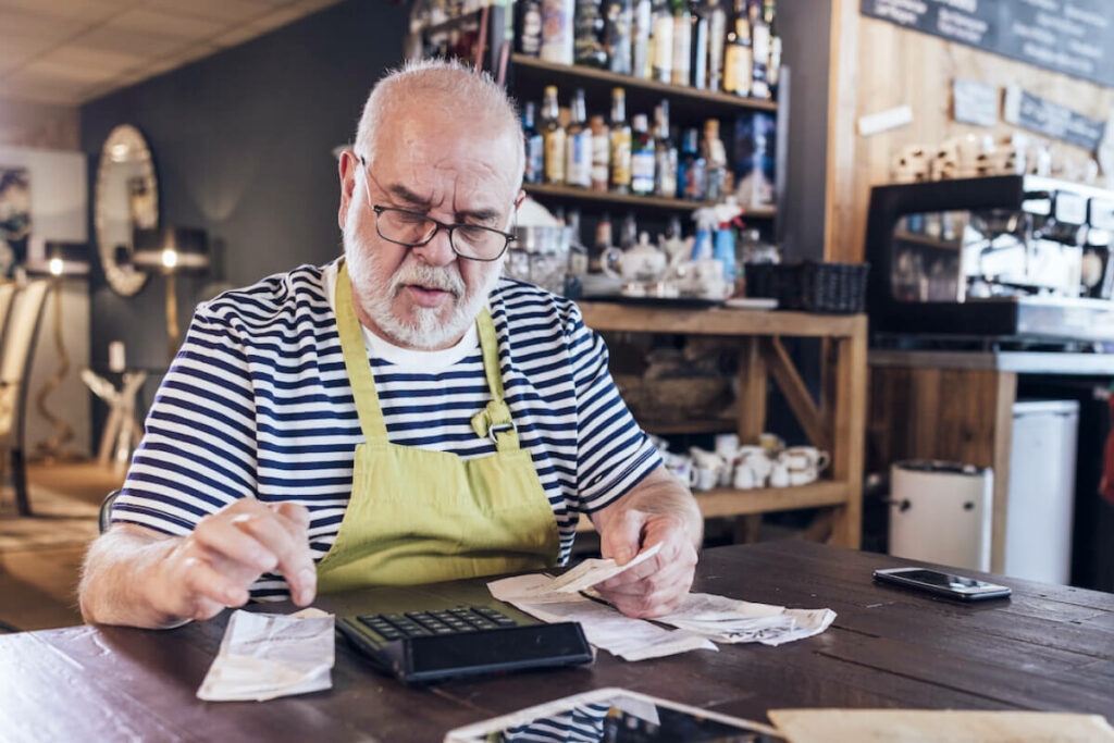 5 signs you might need a small business loan