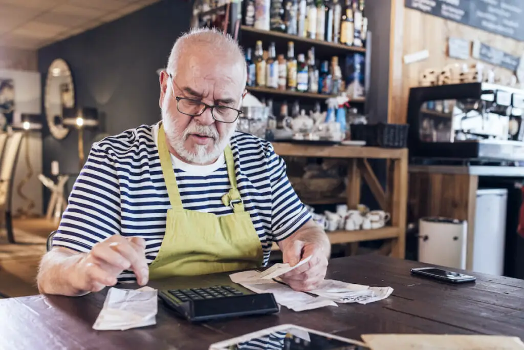5 signs you might need a small business loan